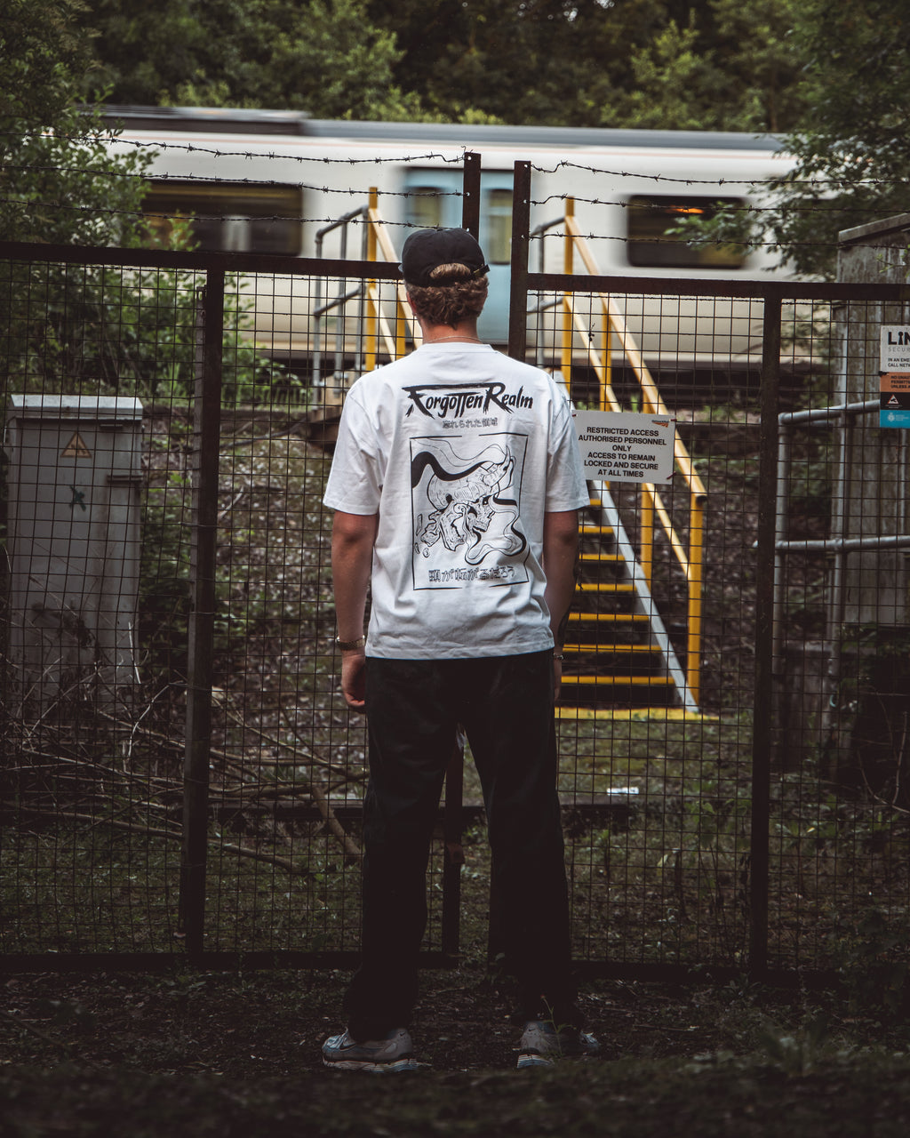 HEADS WILL ROLL - WHITE Oversized Tee